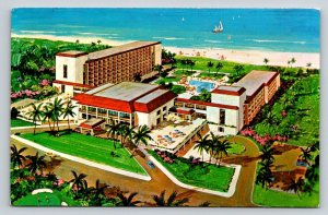 Sonesta Beach  Hotel & Golf Club  Bahamas    Postcard