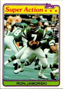 1981 Topps Football Card Ron Jaworski Philadelphia Eagles sk10250