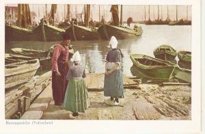 \Scene with Dutch people Havengezicht\ Nice Dutch Postcard