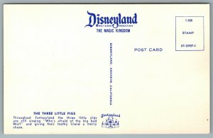 Postcard Anaheim CA c1960s Disneyland Three Little Pigs And Friend DT-35927-C