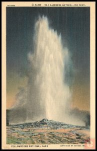 Old Fathful Gyser, Yellowstone National Park