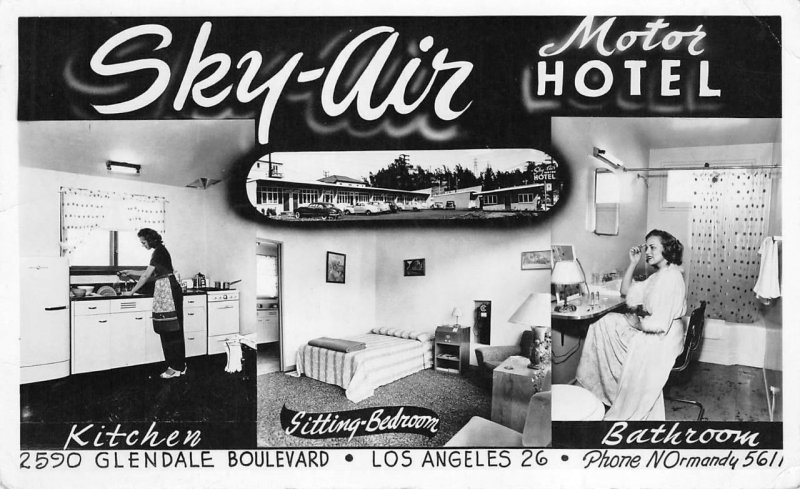 RPPC SKY-AIR Glendale Blvd LOS ANGELES Roadside Motel c1940s Vintage Postcard