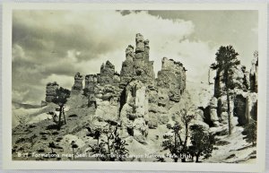 Formations Near Seal Castle - Bryce Canyon Nation Park Utah - Vintage Postcard