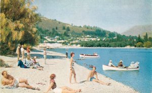 Postcard New Zealand 1950s Queenstown Holiday Resort Lake Wakatipu 23-718