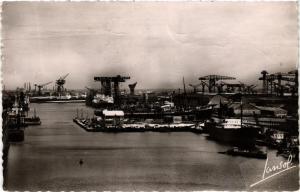 CPA Saint-Nazaire (Loire-Inferieure)-Vue generale du Bassin, prise du (588103)