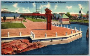 Vtg Wilmington Delaware Carl Miles Monument The Rocks Christina Park Postcard