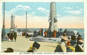 Chicago Illinois Municipal Pier Pleasure Boat 1920s Postcard Gerson 12121