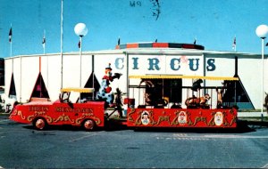 South Carolina South Of The Border New Circus Wagon Train At Circus Mexicanus...
