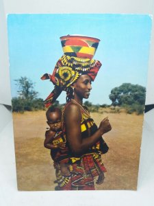 Beautiful Young African Mum with her Baby South Africa Vintage Postcard 1970s