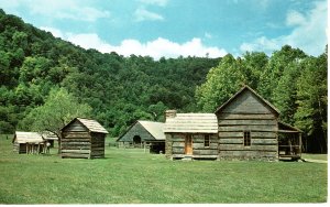 PC5963  SMOKY MOUNTAIN PIONEER FARM, CHEROKEE, NC