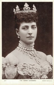 H.M. Queen Alexandra Denmark Vintage RPPC 08.36
