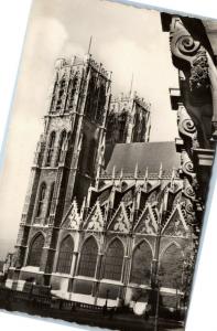 postcard RPPC Belgium Brussels Cathedral of St. Michael an St. Gudula  (10-4946)