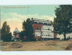 Unused Divided-Back HOSPITAL SCENE Sherbrooke Quebec QC W2918