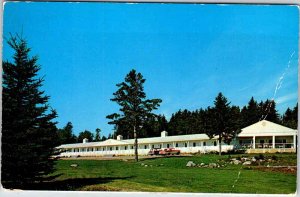 Postcard MOTEL SCENE Southport Maine ME AK3415