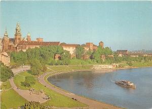 B45847 Krakow Wawel od strony Wisly boats bateaux   poland