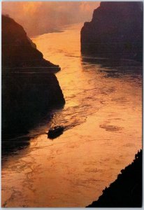 VINTAGE CHINA ILLUSTRATED MAXIMUM POSTCARD SICHUAN SCENE 3 GORGES ON THE YANGTZE