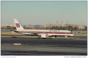 United Airlines Boeing 757-222 At Washington National Airport