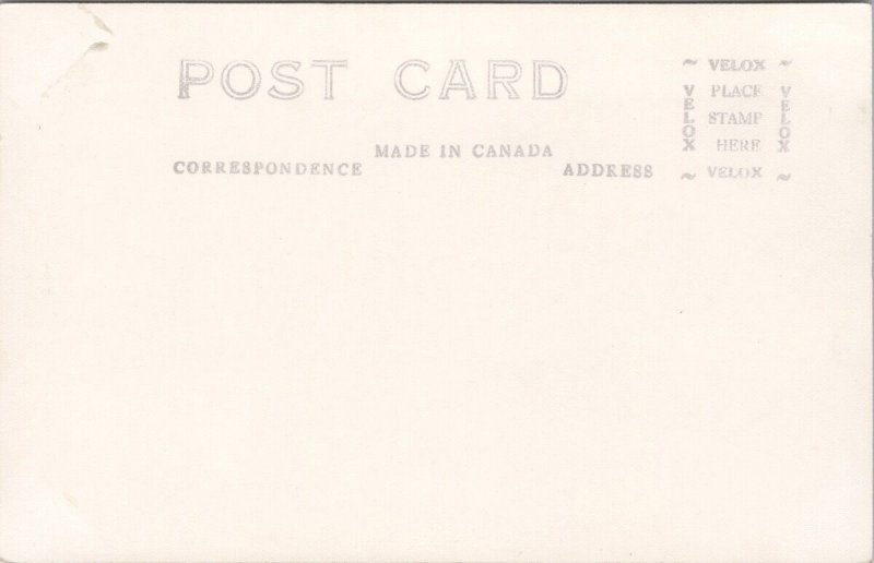 CPR Station Moose Jaw SK Saskatchewan Unused RPPC Postcard H50