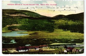 13896 Picnicers Arriving at Tolland Boulder Park, Moffat Road, Colorado 1910