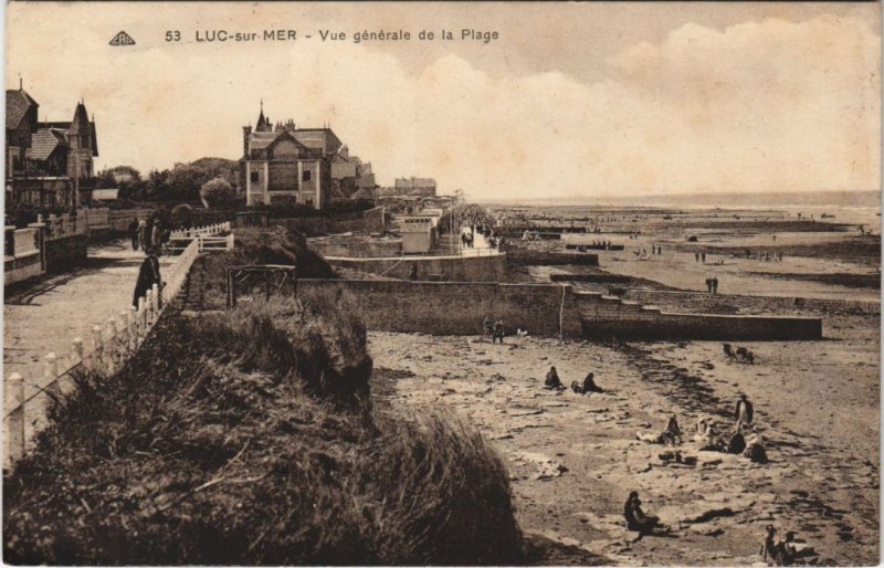 CPA LUC-sur-MER Vue Generale de la Plage (1250211)