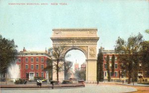 NY, New York  WASHINGTON MEMORIAL ARCH~Man Sitting at Fountain  c1900's Postcard