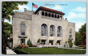 Milwaukee Wisconsin~Eagles Club Bldg~US Flag~20th Century Revival~1957 Linen PC