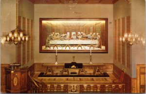 Postcard TN Nashville - Upper Room Chapel - woodcarving of the Last Supper