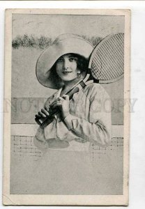 416068 RUSSIA Girl with a tennis racket 1925 year RPPC Gold definitive