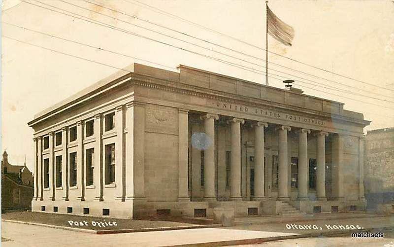 1915 OTTAWA, KANSAS Post Office RPPC  1782 Postcard