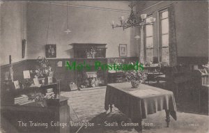 Co Durham Postcard - Darlington, The Training College, South Common Room RS35899