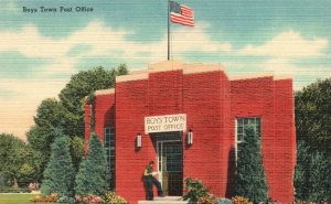 Vintage Postcard 1930's Father Flanagan Boys Town Post Office Omaha Nebraska NE