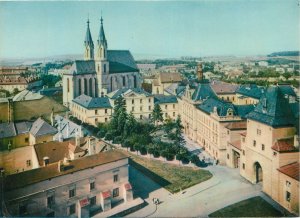 Postcard Czech Republic Kromeriz castle view