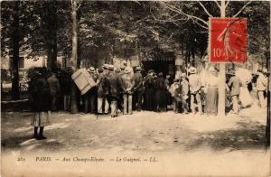 CPA AK PARIS 8e Aux Champs-Elysées Le Guignol ND Phot (700704)