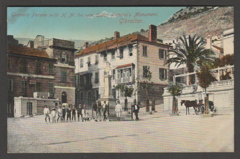 Gibraltar-Gunners Parade Queen Victoria's Monument Postcard cpa c1907