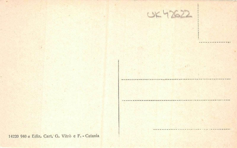 uk42622 piazza duomo  catania italy