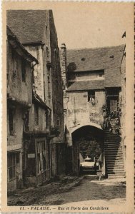 CPA FALAISE - Rue et Porte des Cordeliers (140825)
