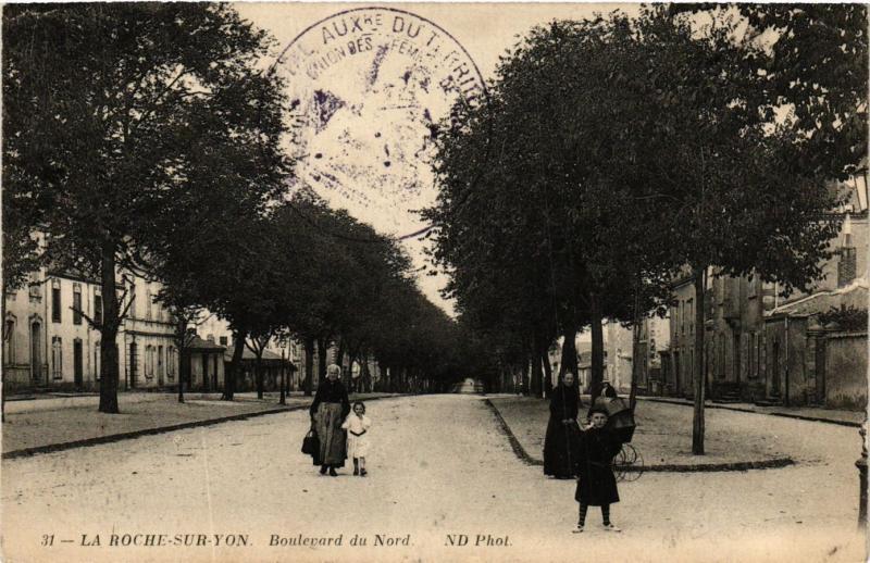 CPA LA ROCHE-sur-YON - Boulevard du Nord (297667)