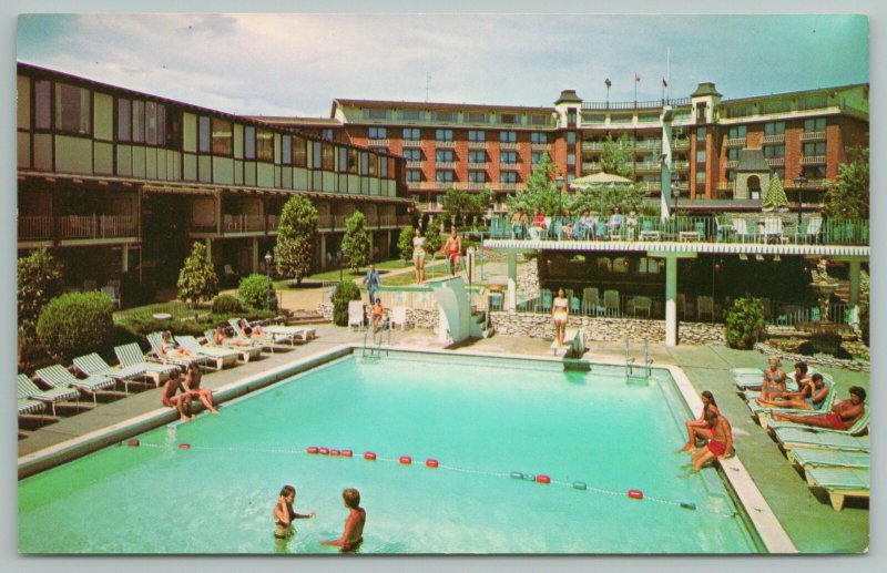 Louisville Kentucky~Executive Inn Hotel Building~Vintage Postcard