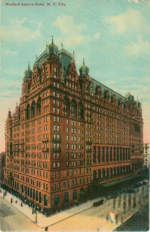 Waldorf Astoria Hotel New York 1912 Postcard