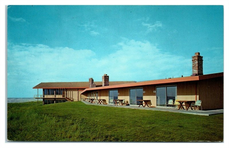 1950s/60s Gearhart Surfside Motel, Gearhart, OR Postcard *6L(2)17