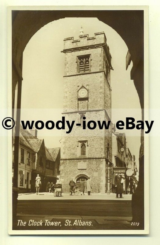 tp8642 - Hertfordshire - View of  the Clock Tower in St. Albans -  postcard