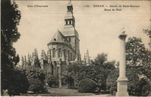 CPA DINAN Abside de Saint-Sauveur - Buste de Neel (1147574)