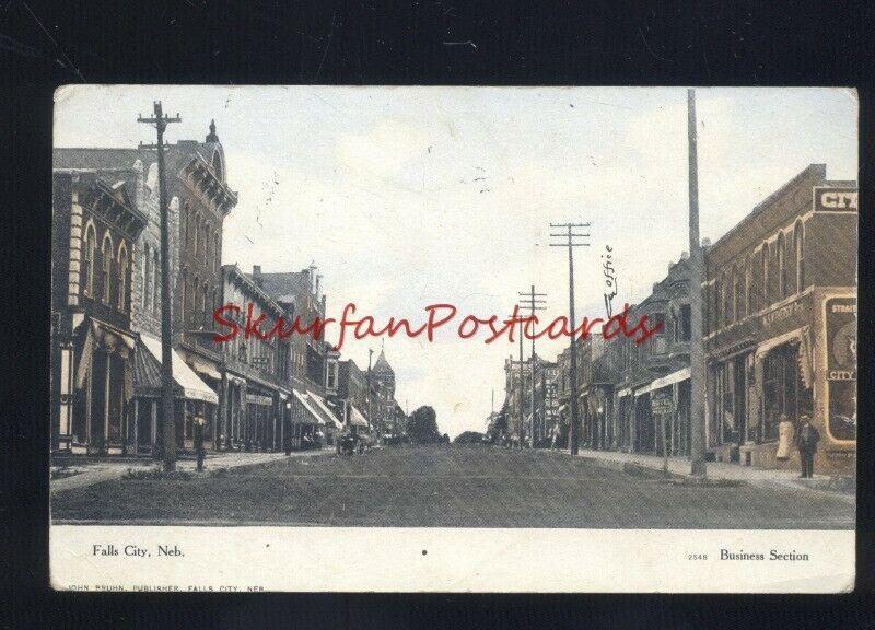 FALLS CITY NEBRASKA DOWNTOWN STREET SCENE ANTIQUE VINTAGE POSTCARD