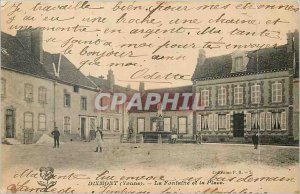 Postcard Old Dixmont (Yonne) and Fountain Square