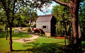 Massacahusetts Cape Cod Sandwich Thomas Dexter's Grist Mill