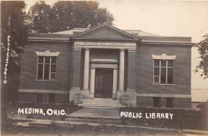 D25/ Medina Ohio Real Photo RPPC Postcard 1910 Public Library Building