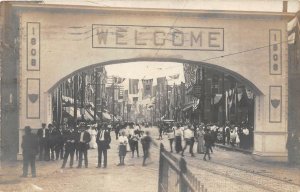 RPPC NEW YORK CENTENNIAL EXPO LIVERY FLAGS NEW YORK REAL PHOTO POSTCARD 1908