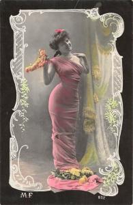 us581 lady in red art nouveau kiel risque beauty germany woman women