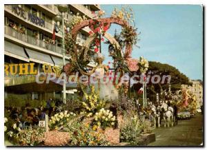 Nice Modern Postcard From A Flower Parade Float Carnival