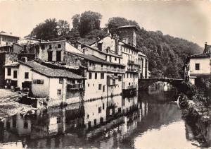 BR20757 Vieilles maisons sur la nive saint jean pied de Port France